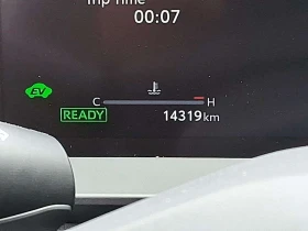 Toyota Rav4 * XLE AWD * КОЖА * BLIND SPOT * CARFAX * , снимка 13