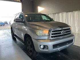 Toyota Sequoia Limited* Камера* Подгреви* Перфектна за ГАЗ* 4WD* , снимка 1