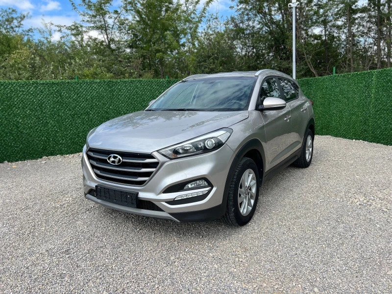 Hyundai Tucson 1.7CRDI нави, камера, снимка 1 - Автомобили и джипове - 46477527