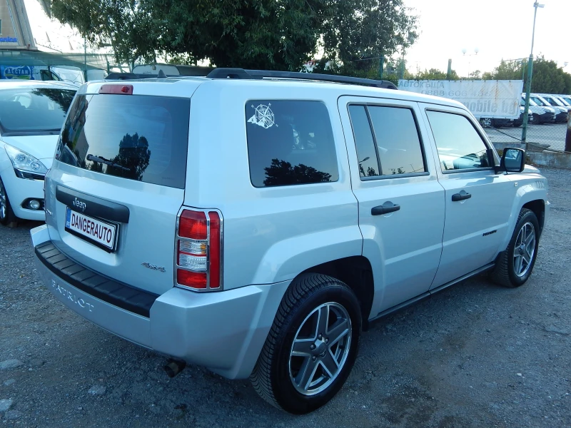 Jeep Patriot 2.0CRDI* 4X4* , снимка 4 - Автомобили и джипове - 51337712