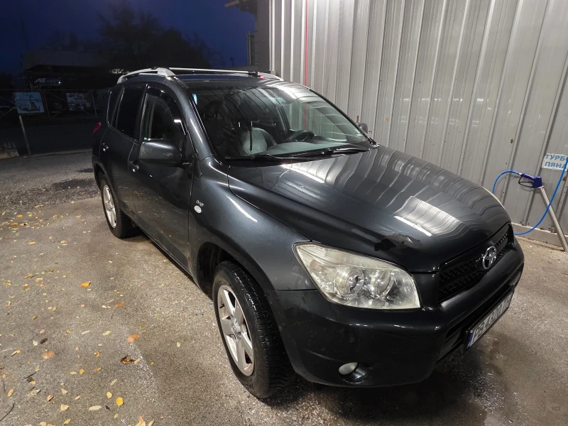 Toyota Rav4, снимка 6 - Автомобили и джипове - 52472444