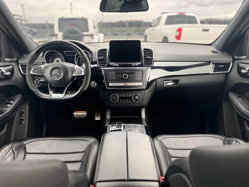 Mercedes-Benz GLS 63 AMG Premium, снимка 16 - Автомобили и джипове - 53244386