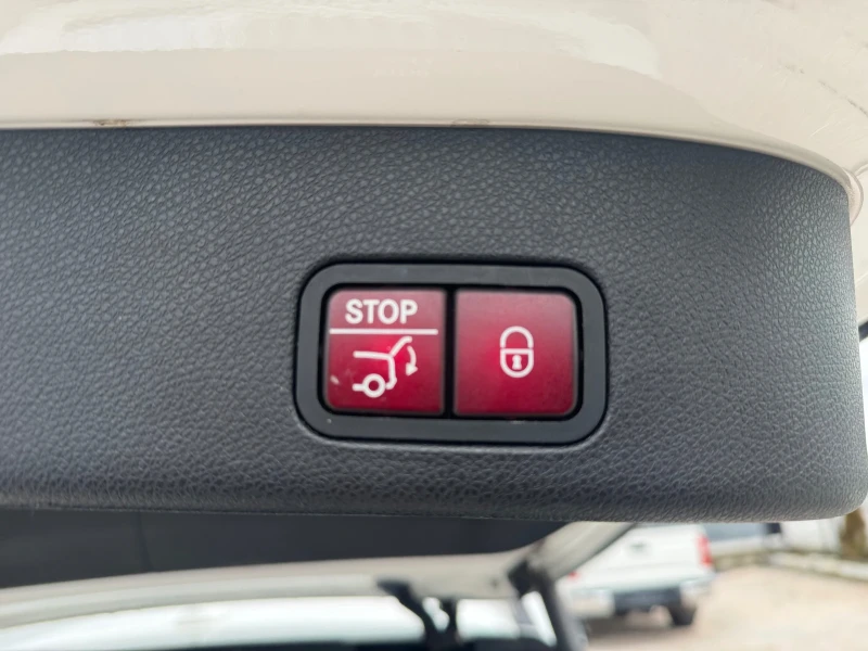 Mercedes-Benz GLS 63 AMG Premium, снимка 12 - Автомобили и джипове - 53244386