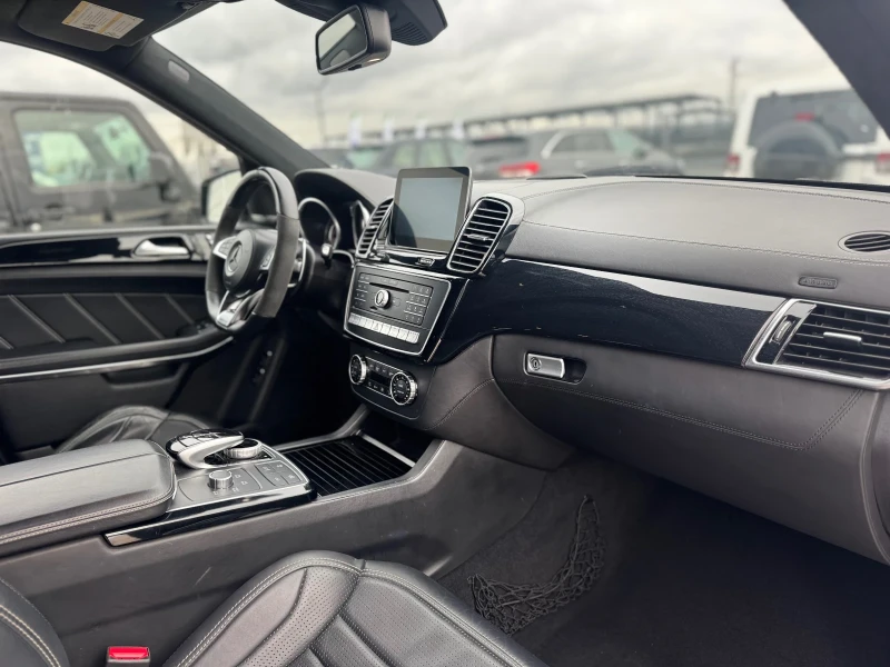 Mercedes-Benz GLS 63 AMG Premium, снимка 14 - Автомобили и джипове - 53244386