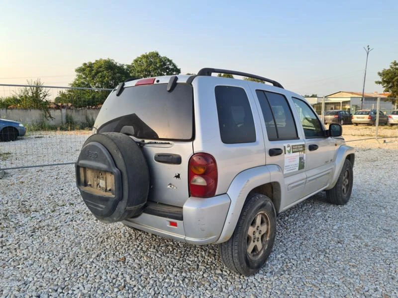 Jeep Cherokee 2.5CRD/2.8CRD, снимка 4 - Автомобили и джипове - 33984657