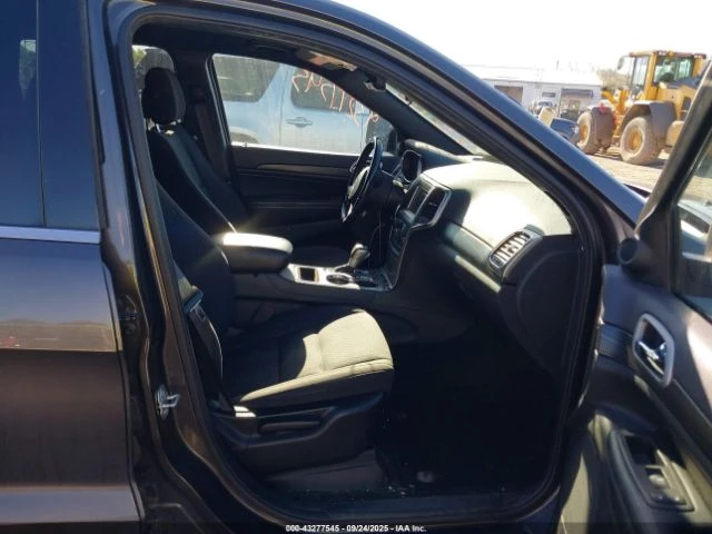 Jeep Grand cherokee ПОДГРЕВ* КАМЕРА* КЕЙЛЕС* LANE* ASSIST, снимка 5 - Автомобили и джипове - 53153959