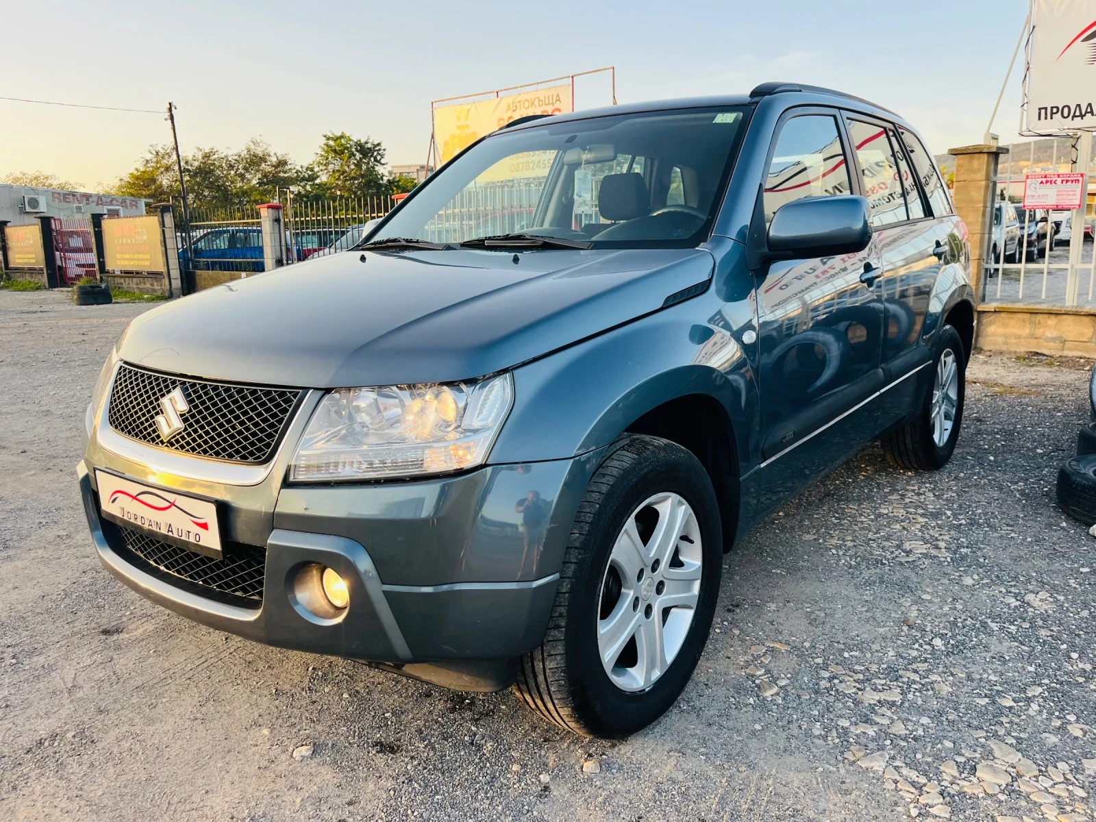 Suzuki Grand vitara 2.0i Comfort - изображение 2