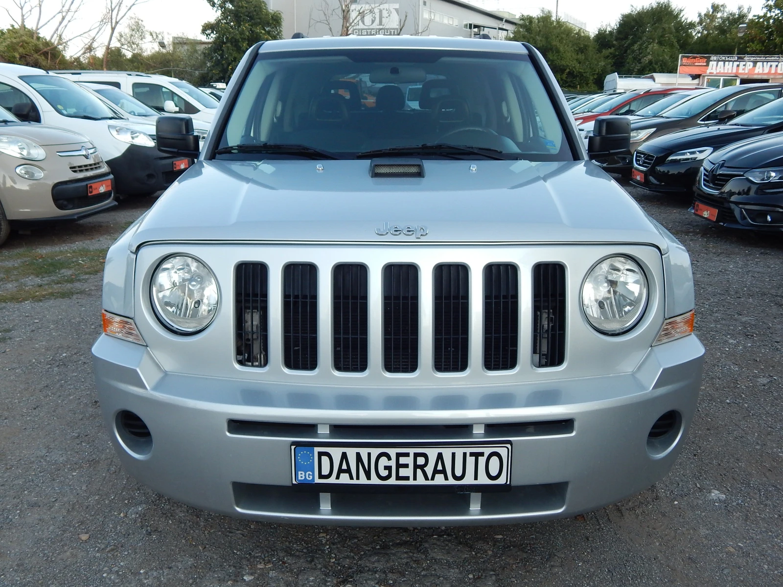 Jeep Patriot 2.0CRDI* 4X4*  - изображение 2