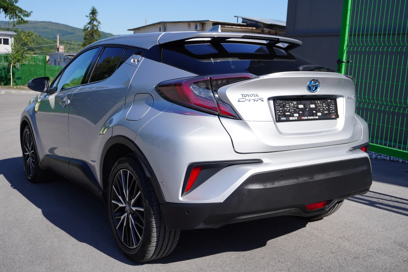 Toyota C-HR Hybrid Exclusive, Blind Spot, Dynamic LED, FULL - изображение 3