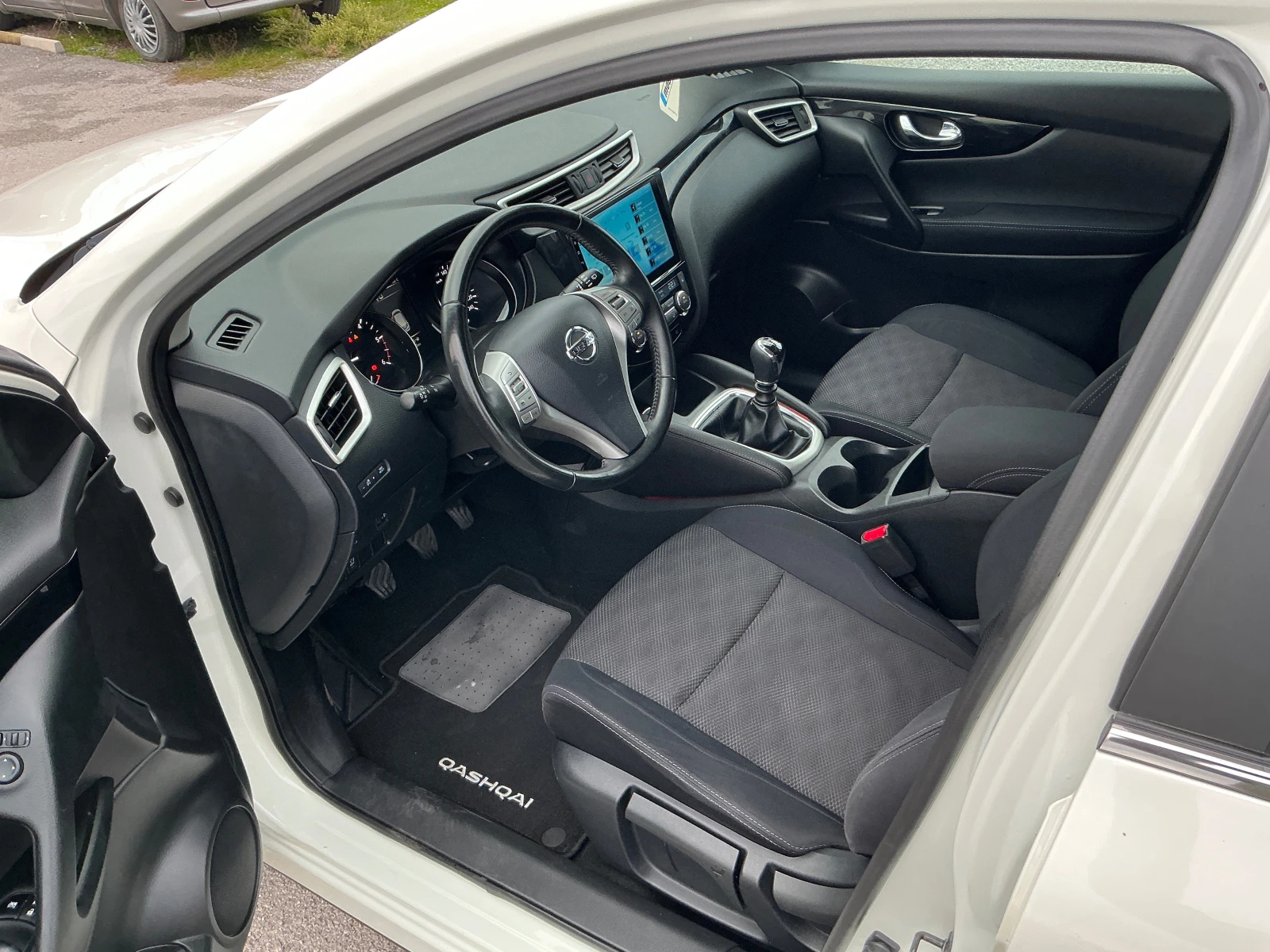 Nissan Qashqai 1.6 DCI | Mobile.bg � ����������� 16