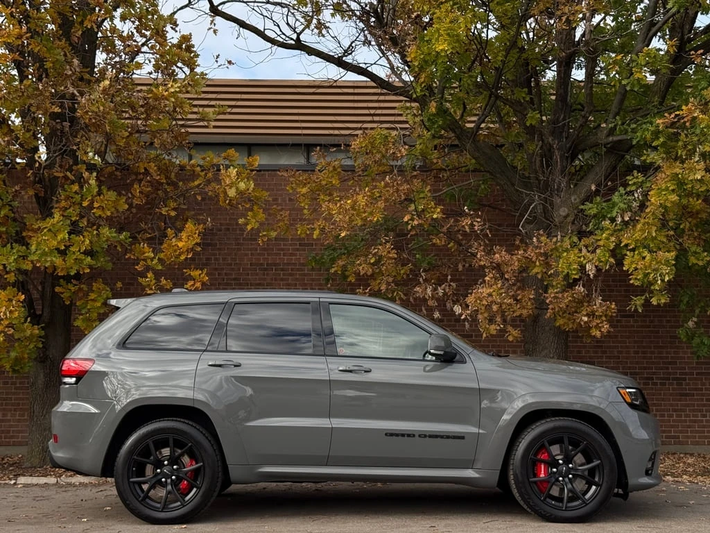 Jeep Grand cherokee * SRT * CARFAX * БЕЗ ПЪРВОНАЧАЛНА ВНОСКА - изображение 3