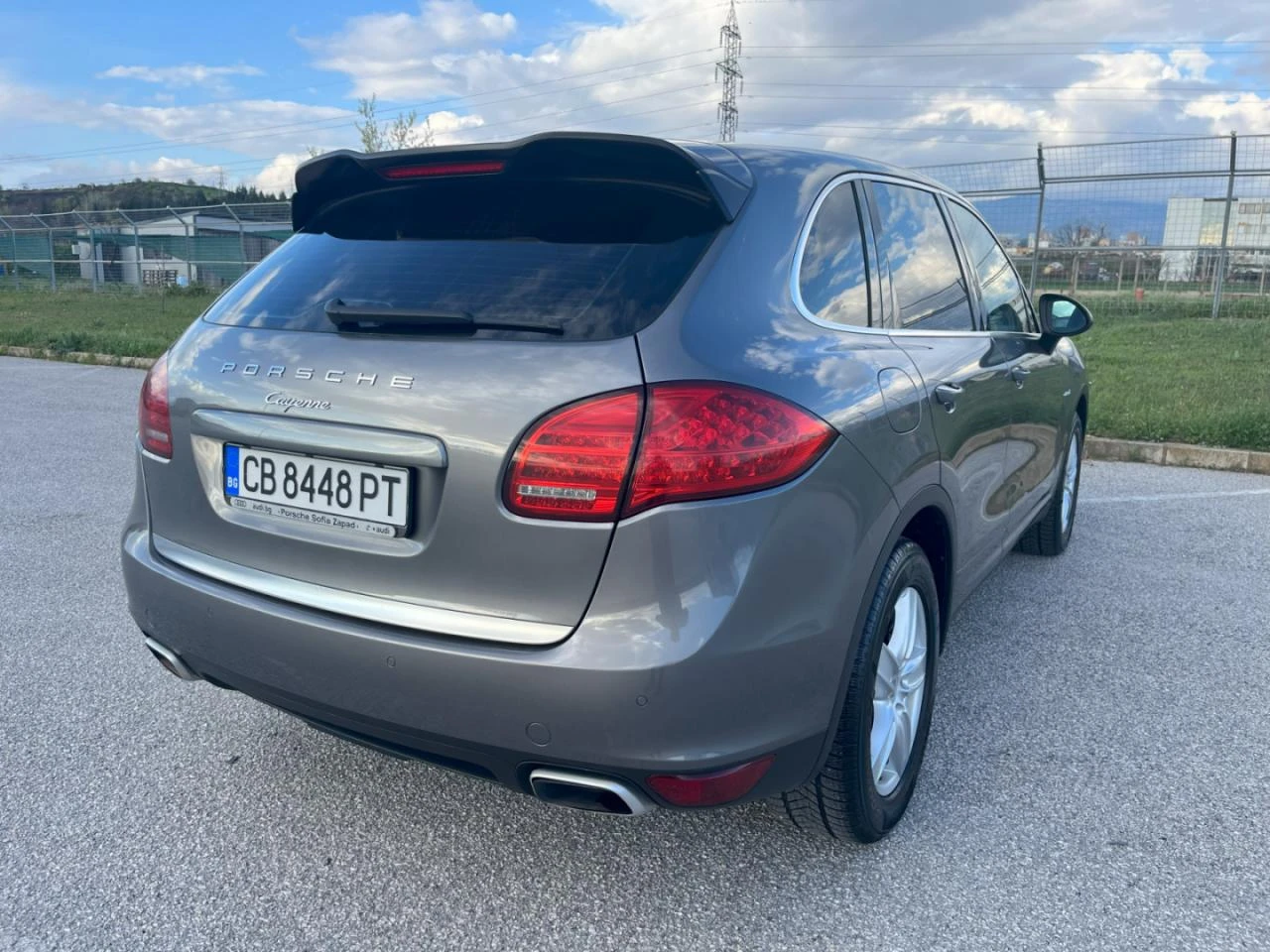 Porsche Cayenne PLATINUM EDITION - изображение 9