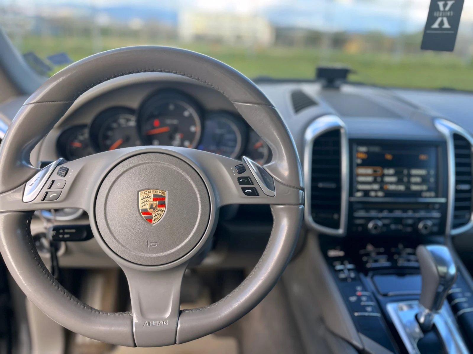 Porsche Cayenne PLATINUM EDITION - изображение 4