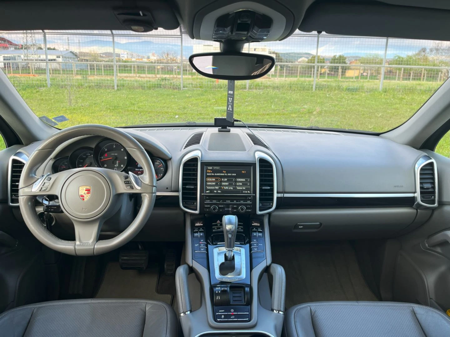 Porsche Cayenne PLATINUM EDITION - изображение 6