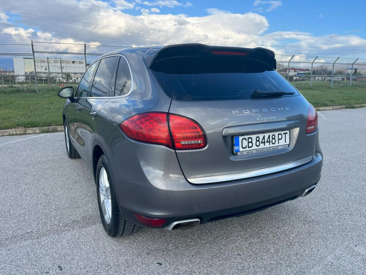 Porsche Cayenne PLATINUM EDITION - изображение 10