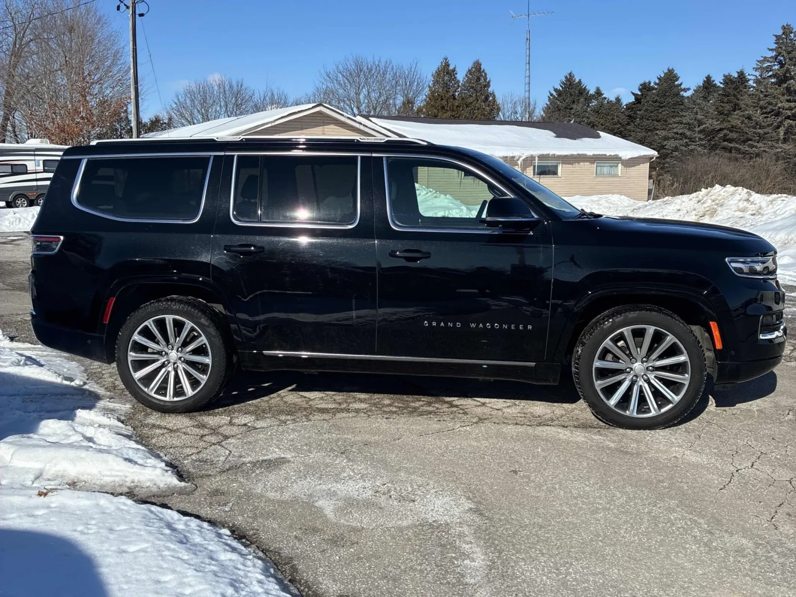 Jeep Grand Wagoneer 4x4 * CARFAX*  - изображение 3