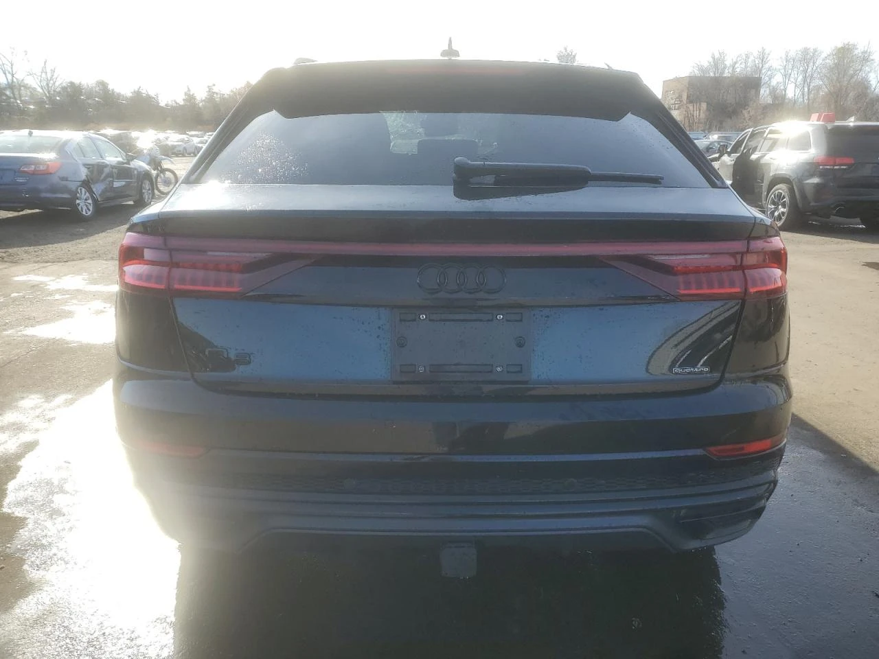 Audi Q8 PREMIUM PLUS S-LINE| DISTRONIC| MATRIX| B&O| HuD| , снимка 5 - Автомобили и джипове - 53748981