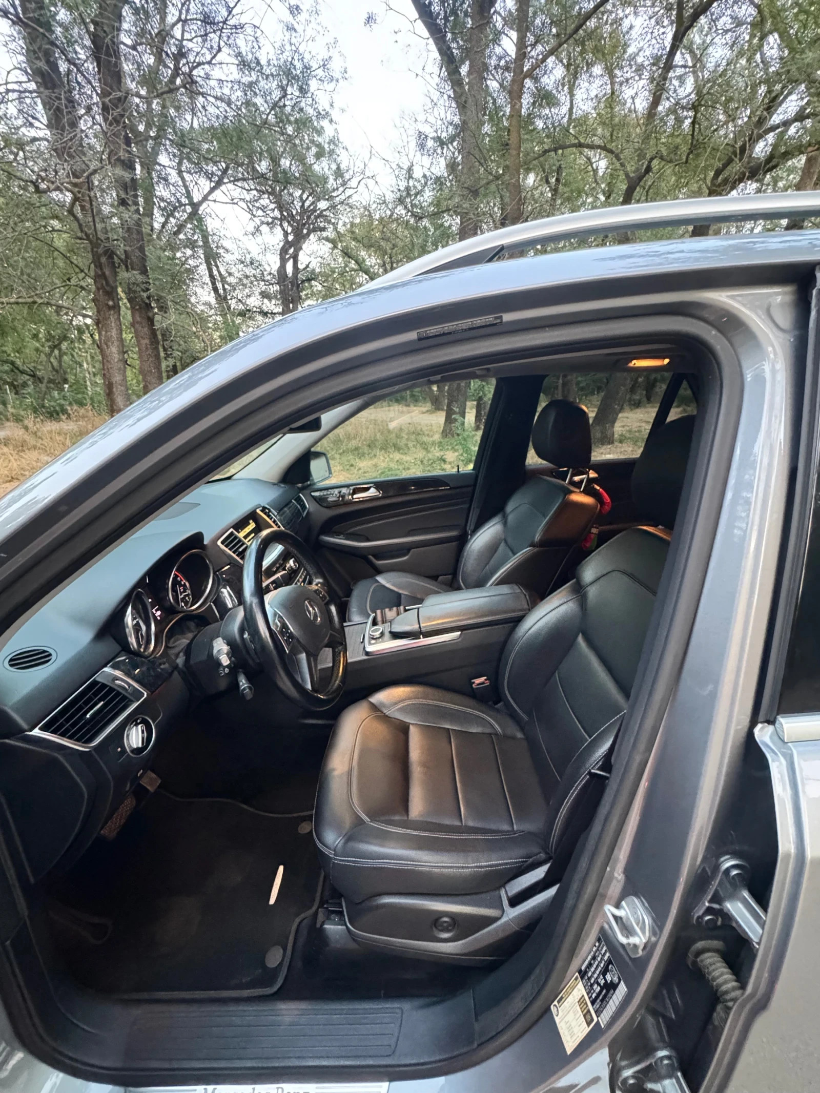 Mercedes-Benz ML 350, снимка 12 - Автомобили и джипове - 55608302