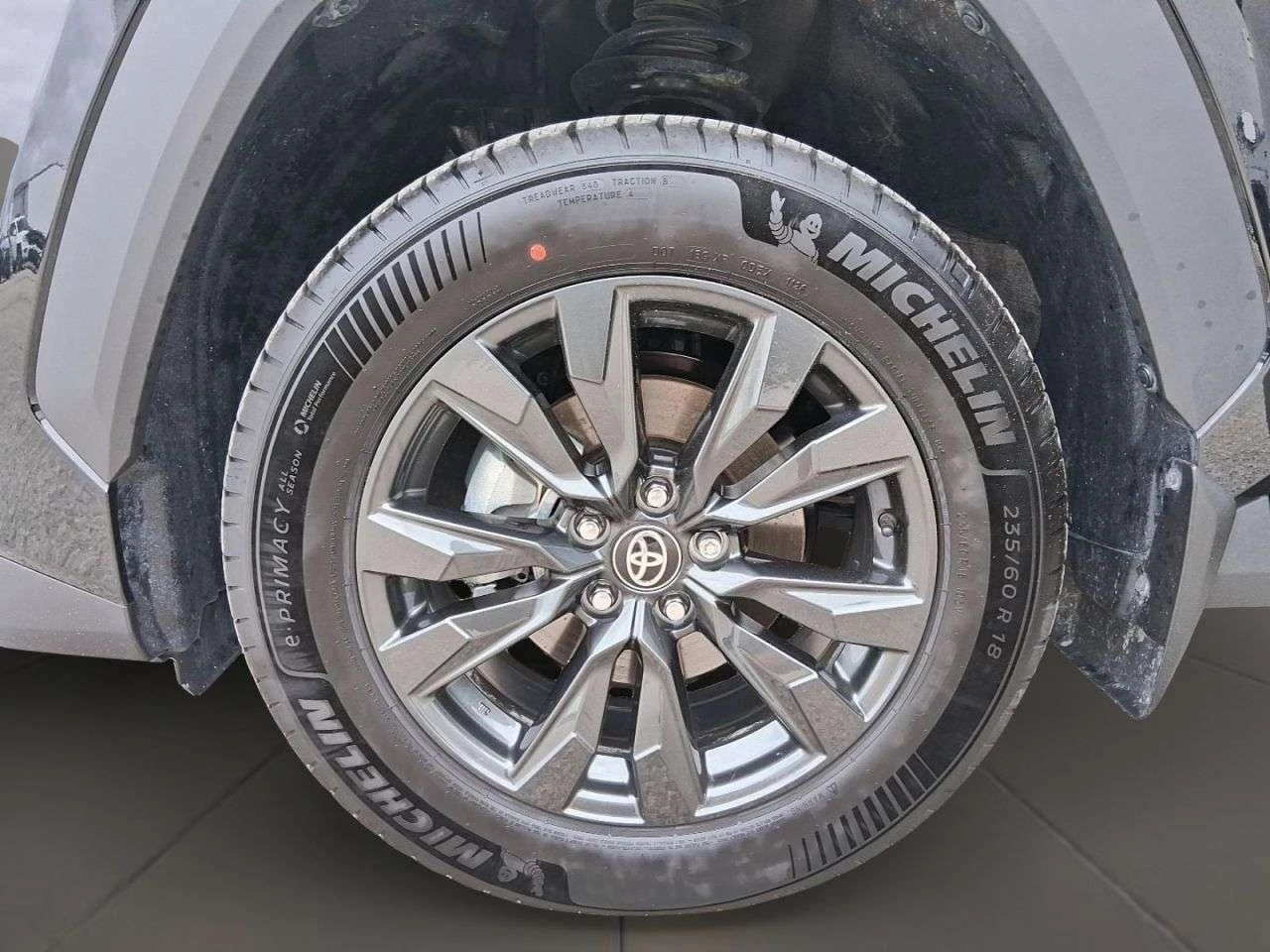 Toyota Rav4 * XLE AWD * КОЖА * BLIND SPOT * CARFAX * , снимка 7 - Автомобили и джипове - 55967403
