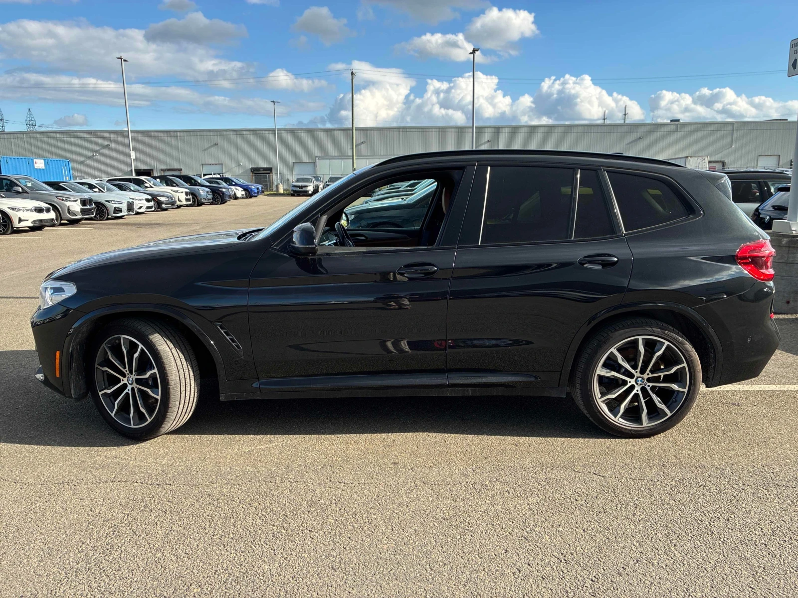 BMW X3 XDRIVE30I * FULL M SPORT* DIGITAL* ПАНОРАМА* , снимка 3 - Автомобили и джипове - 56108267