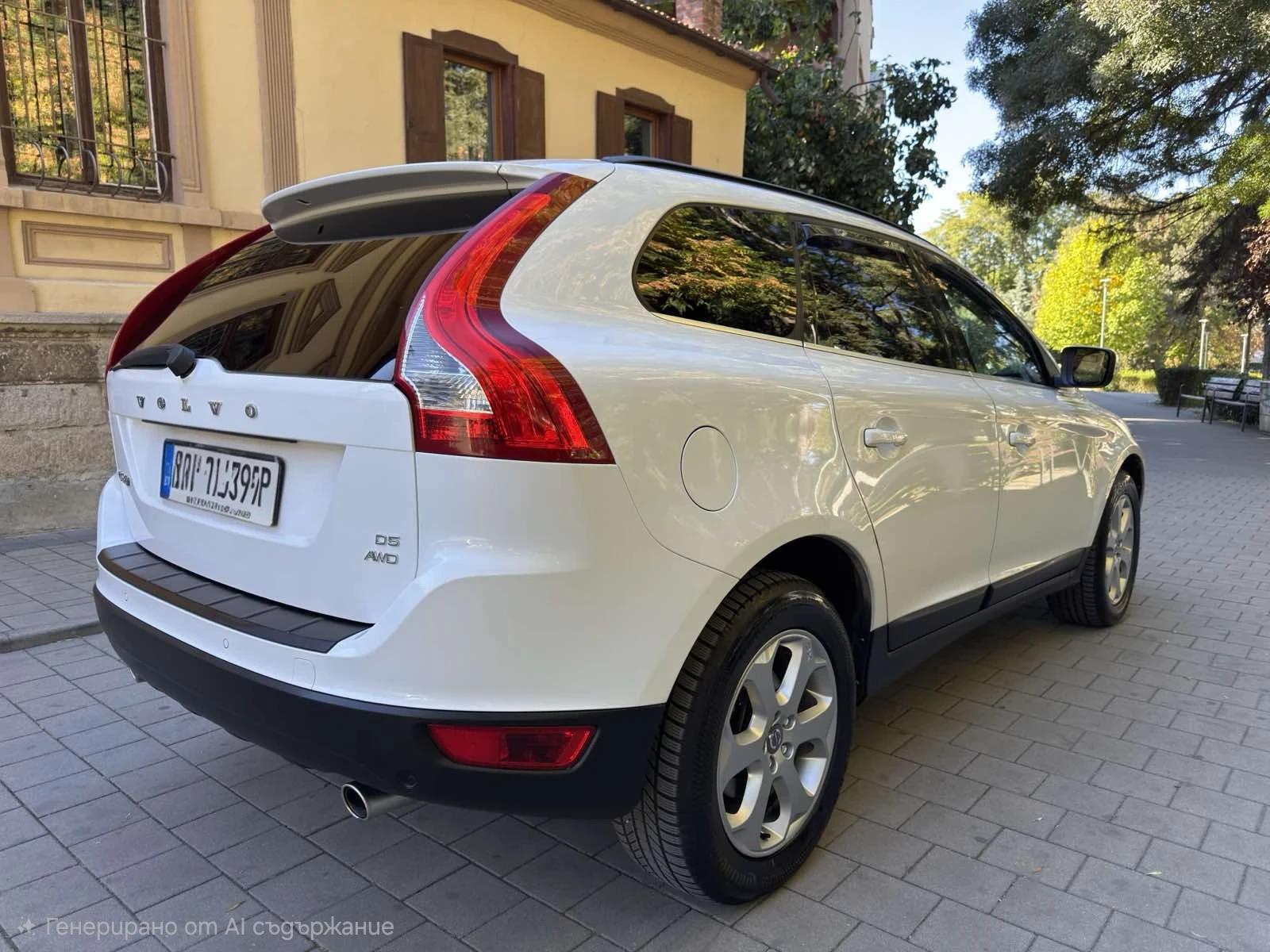 Volvo XC60, снимка 4 - Автомобили и джипове - 56434323