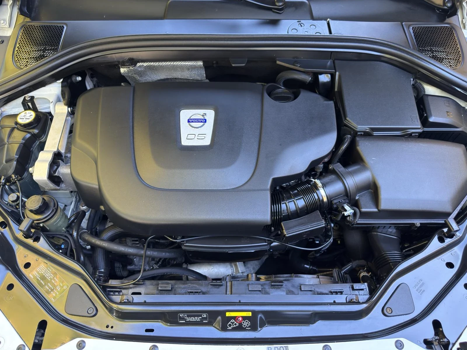 Volvo XC60, снимка 12 - Автомобили и джипове - 56434323