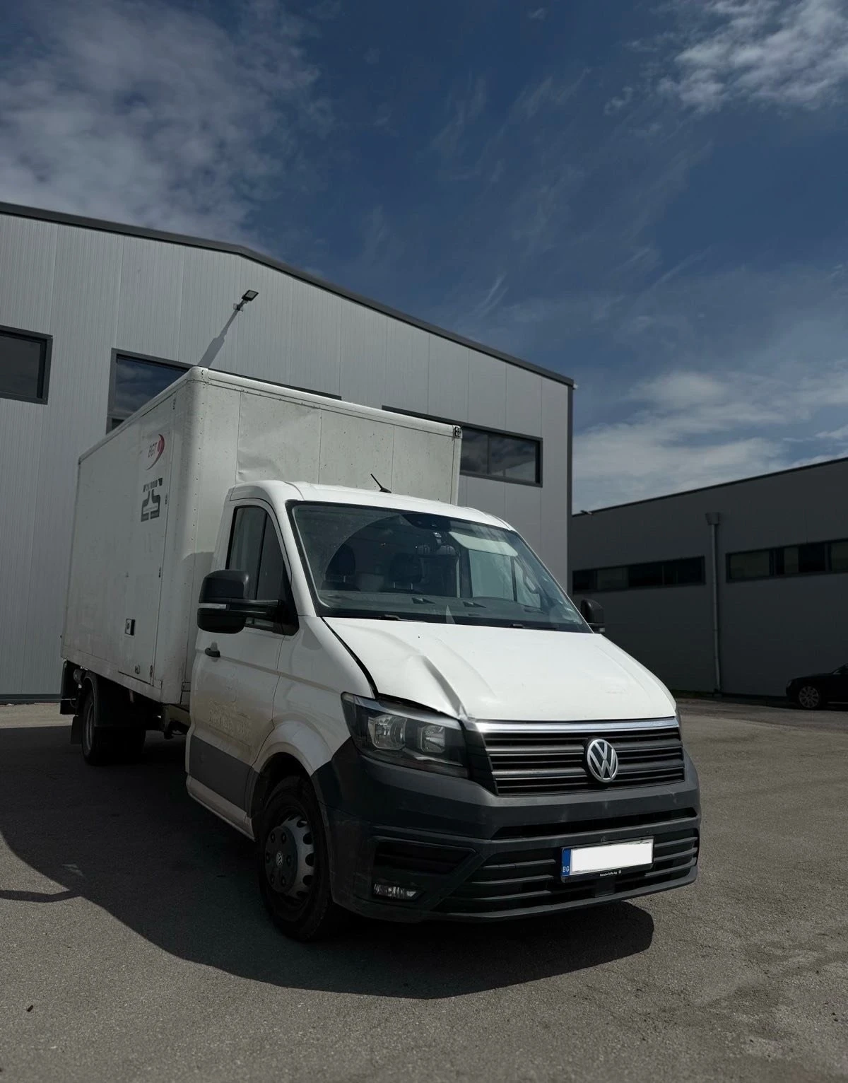 VW Crafter ПЕРФЕКТНО СЪСТОЯНИЕ /ПАДАЩ БОРД - изображение 2