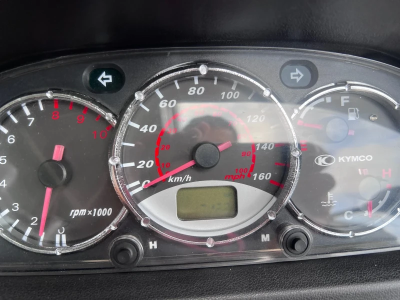 Kymco Xciting 250, снимка 10 - Мотоциклети и мототехника - 51719410