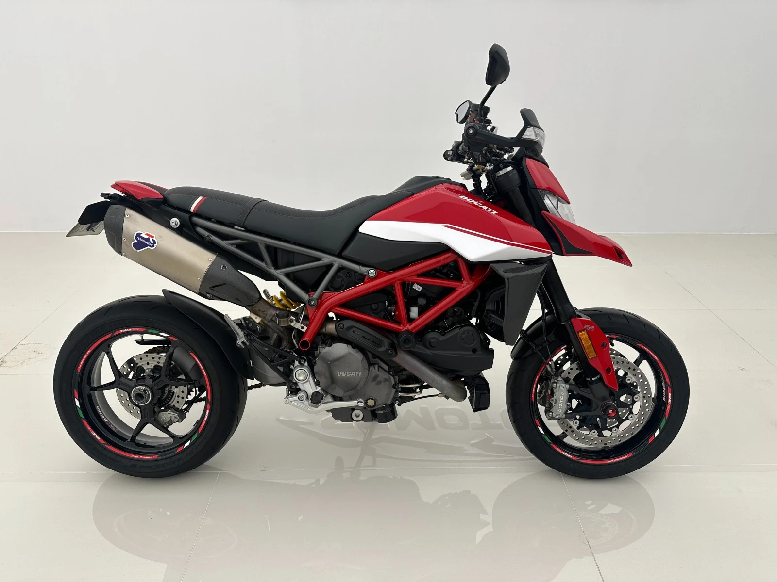 Ducati Hypermotard   - изображение 2