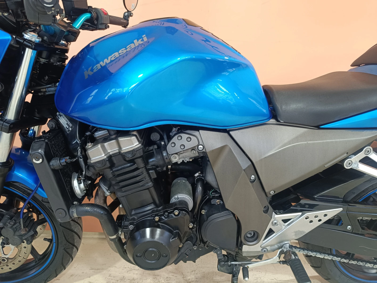 Kawasaki Z 750, снимка 13 - Мотоциклети и мототехника - 54377446