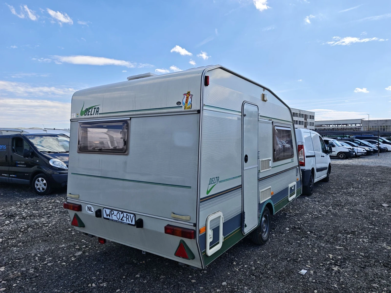 Каравана Dehler DELTA, снимка 7 - Каравани и кемпери - 55747026