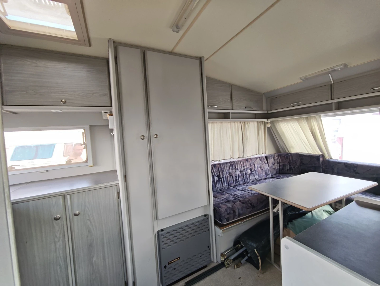 Каравана Dehler DELTA, снимка 11 - Каравани и кемпери - 55747026