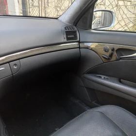 Mercedes-Benz E 500, снимка 14