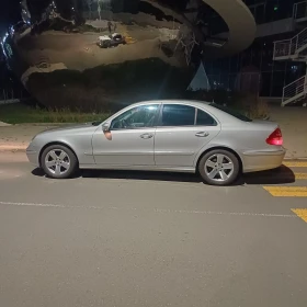 Mercedes-Benz E 500, снимка 2