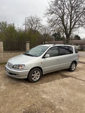 Toyota Picnic 2.2 TD - изображение 1