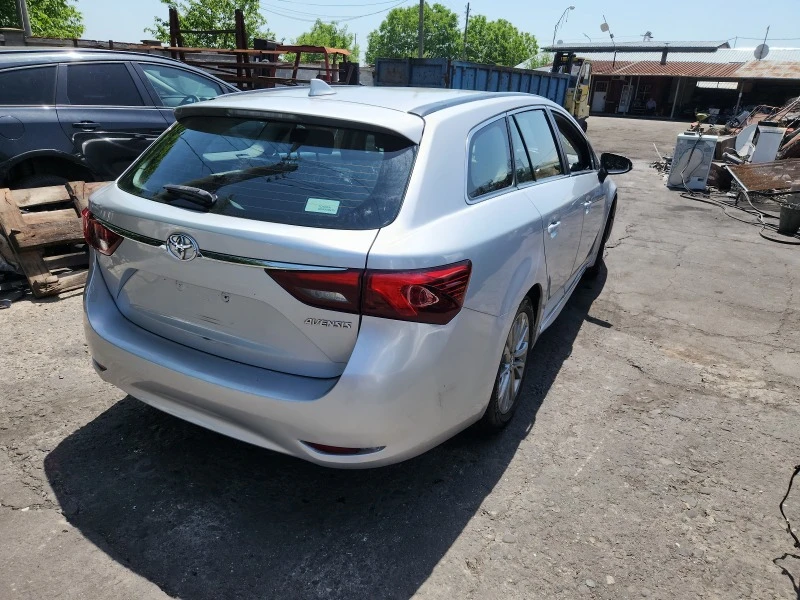 Toyota Avensis 1.6d4d 2.0d4d, снимка 5 - Автомобили и джипове - 39858165