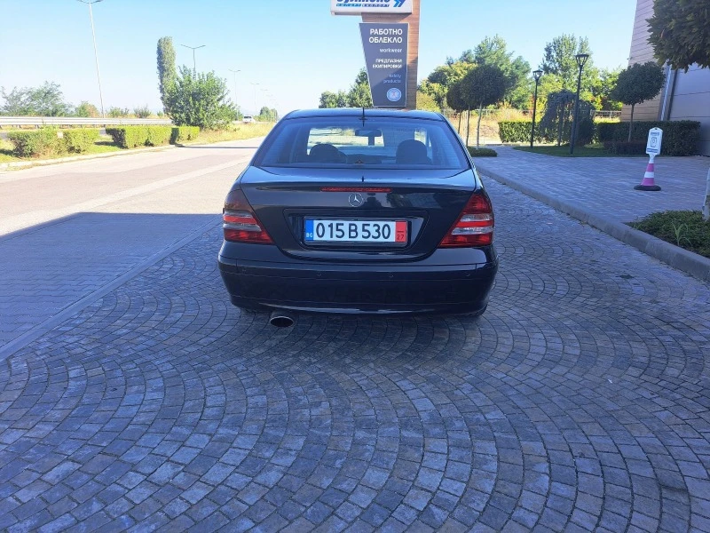 Mercedes-Benz C 180 1.8i, снимка 6 - Автомобили и джипове - 46720477