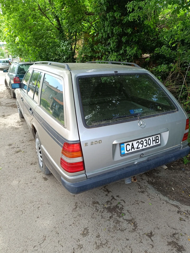 Mercedes-Benz 230, снимка 3 - Автомобили и джипове - 47525016