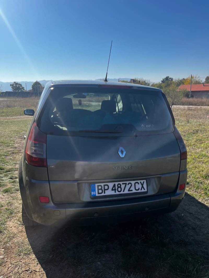 Renault Scenic, снимка 4 - Автомобили и джипове - 47726069