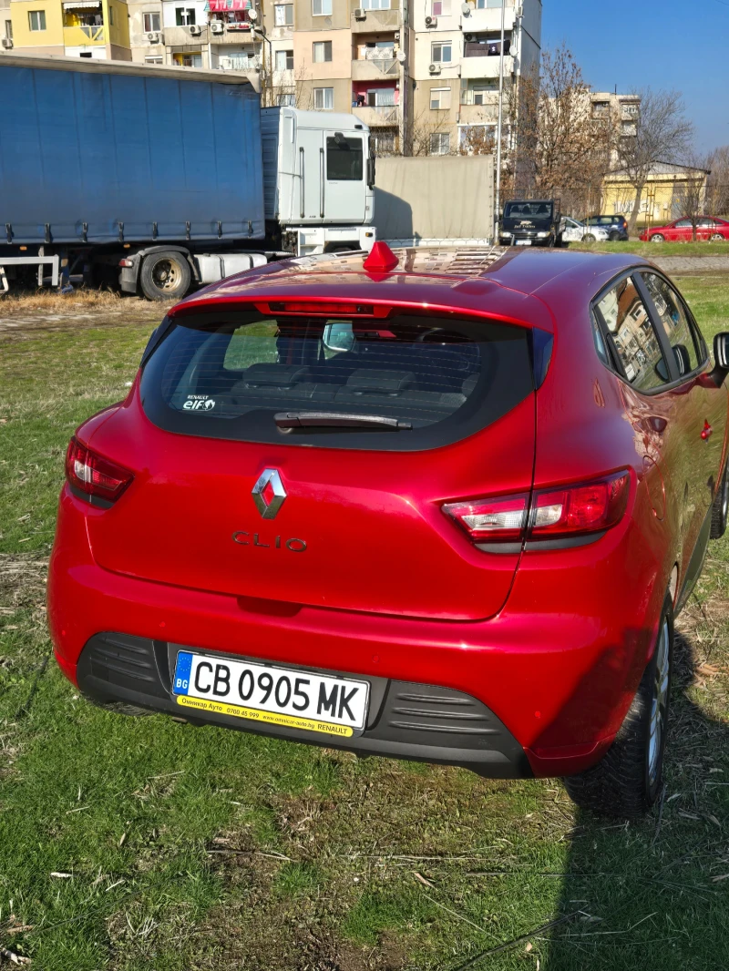 Renault Clio 1.2 Intense, снимка 15 - Автомобили и джипове - 48489154