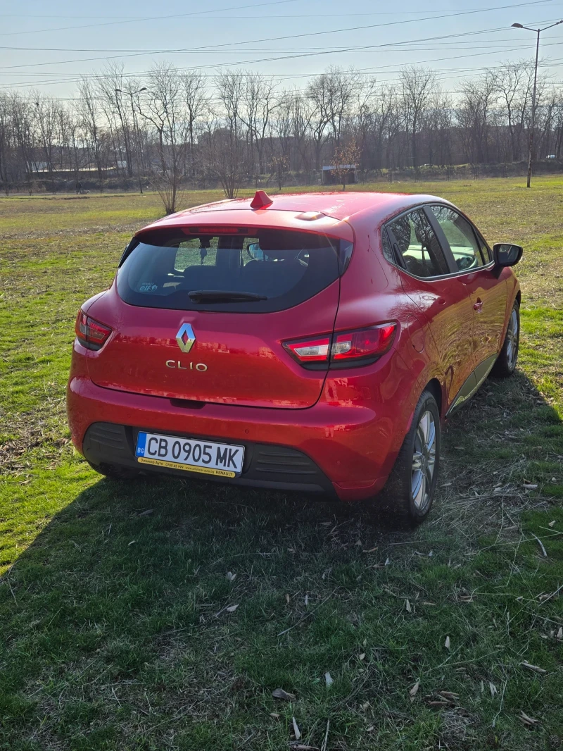 Renault Clio 1.2 Intense, снимка 10 - Автомобили и джипове - 48489154