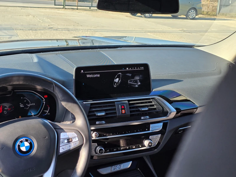 BMW iX3 Progresive, снимка 13 - Автомобили и джипове - 50025379