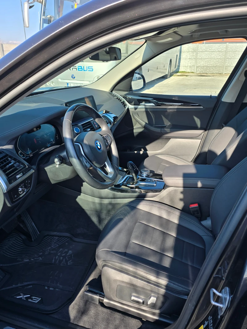 BMW iX3 Progresive, снимка 8 - Автомобили и джипове - 50025379