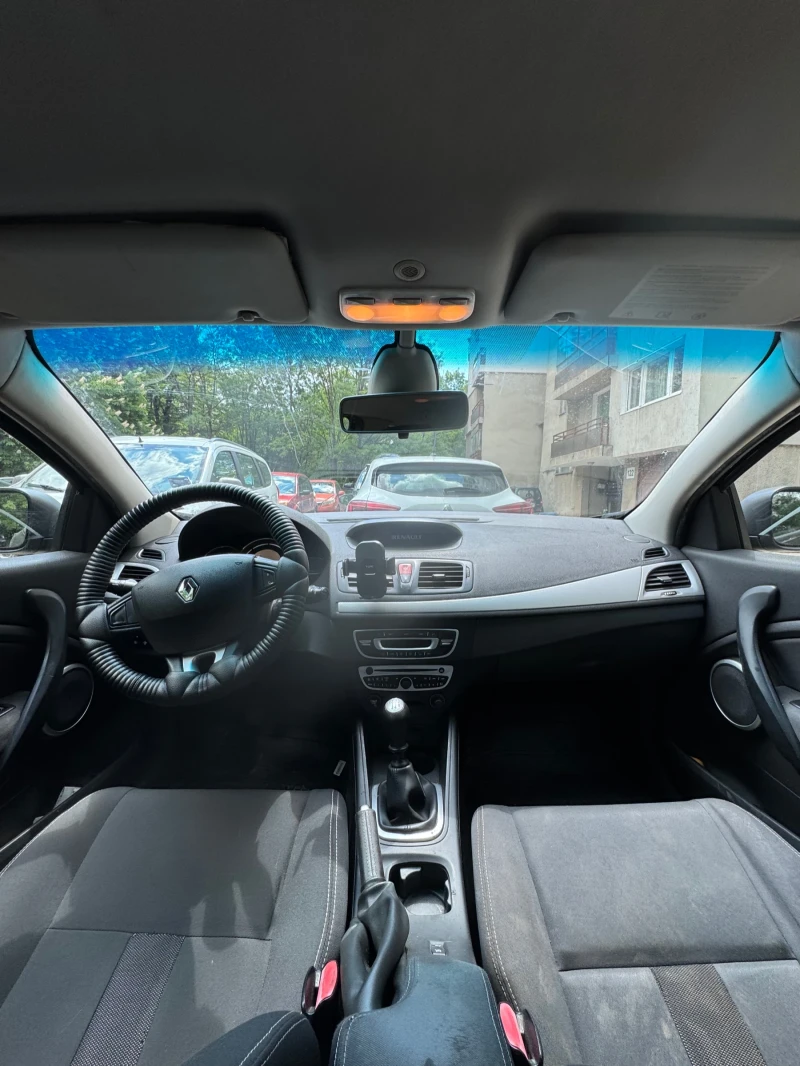 Renault Megane, снимка 2 - Автомобили и джипове - 52263295