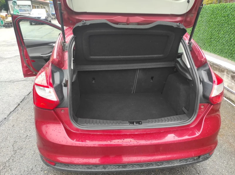 Ford Focus 1.6TDci, снимка 10 - Автомобили и джипове - 52594668