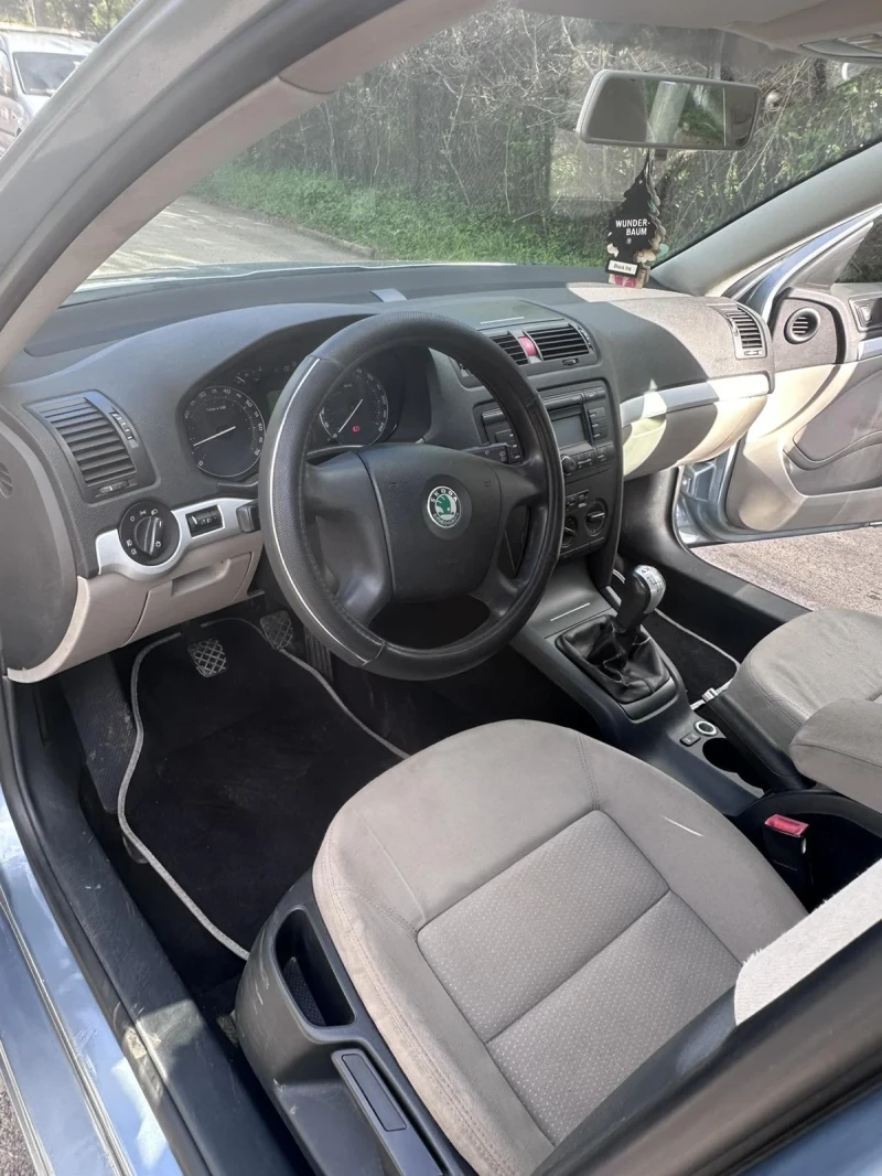 Skoda Octavia 2.0 i 4x4, снимка 9 - Автомобили и джипове - 52673429