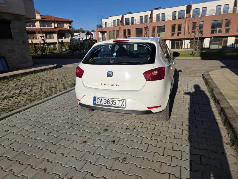 Seat Ibiza, снимка 4 - Автомобили и джипове - 52802704