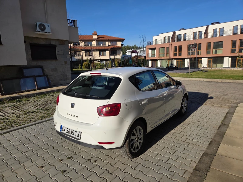 Seat Ibiza, снимка 5 - Автомобили и джипове - 52802704
