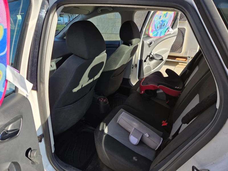 Seat Ibiza, снимка 8 - Автомобили и джипове - 52802704