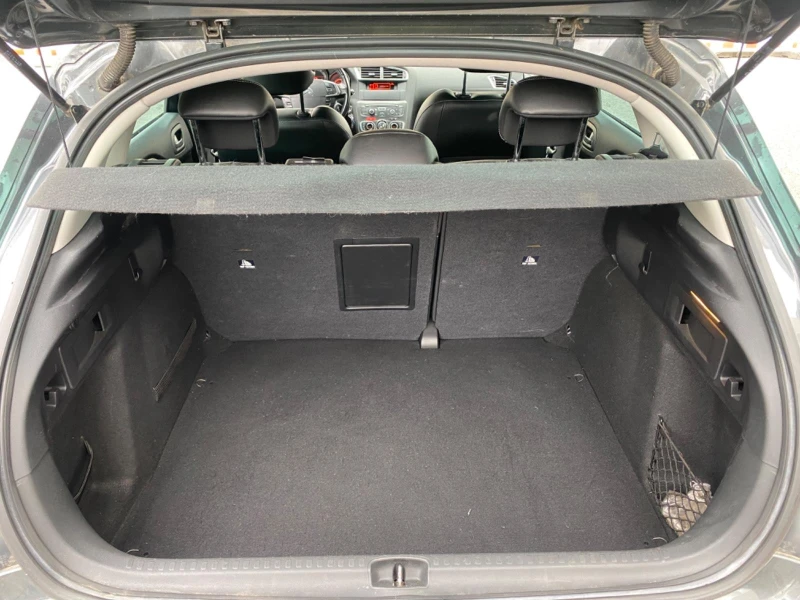 Citroen C4 1.6 HDI 92к.с. euro 5, снимка 10 - Автомобили и джипове - 52838814